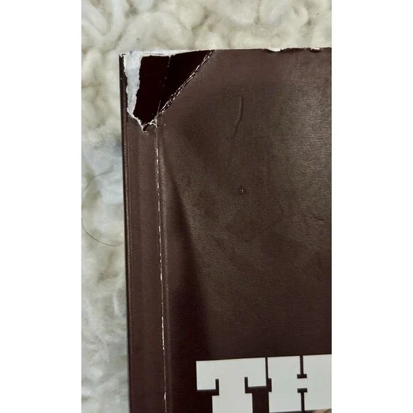 3 Disney+ 2021 THE STORIES CONTINUE Illustrated Mags Comics Loki Shark Cruella - Picture 13 of 13